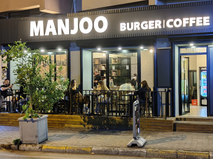 Manjoo Burger & Coffee